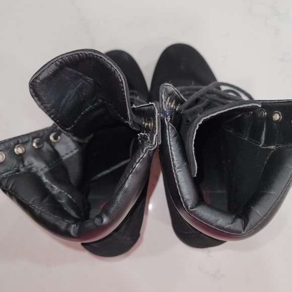 Women's Chunky Heel Boots 2 Pairs Size 8 - Picture 7 of 16